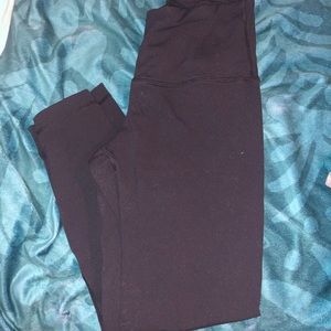 Black cropped leggings